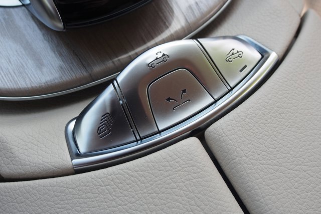 Used 2019 Mercedes-Benz E 450 Cabriolet image 26