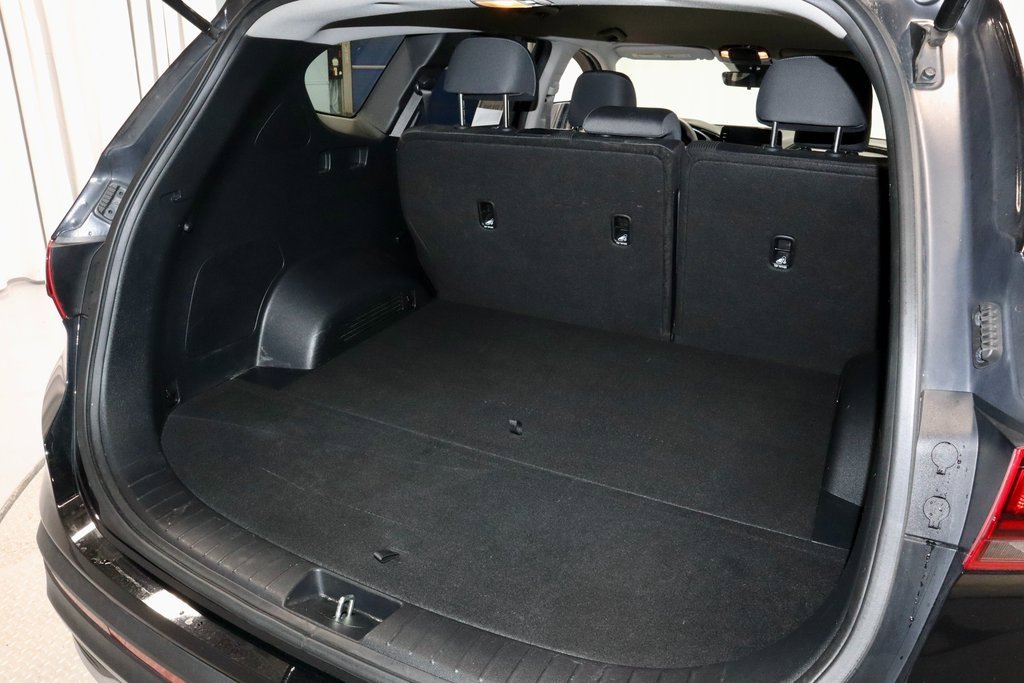 Used 2022 Hyundai Santa Fe SEL image 15