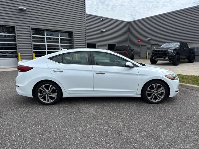 Used 2017 Hyundai Elantra Limited w/ Limited Ultimate Package 05 FWD image 4