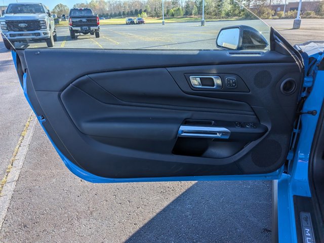 Certified 2025 Ford Mustang GT Premium image 12