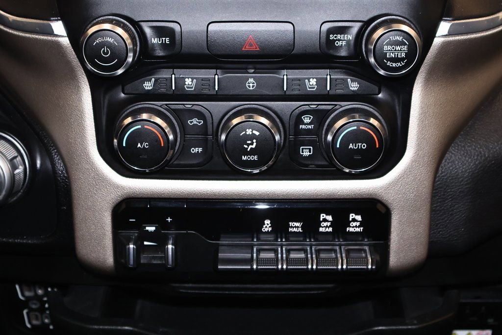 Used 2019 RAM 1500 Laramie image 36