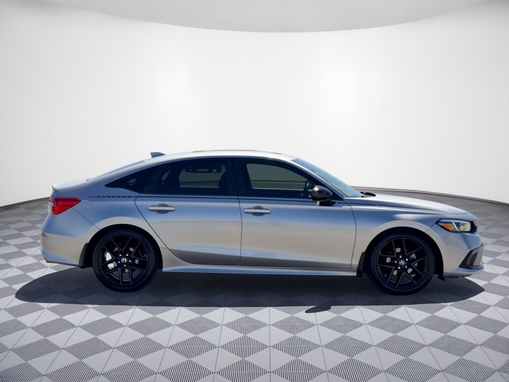 Used 2023 Honda Civic Sport image 8