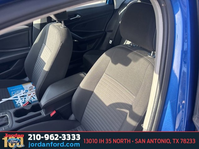 Used 2024 Volkswagen Jetta S image 11