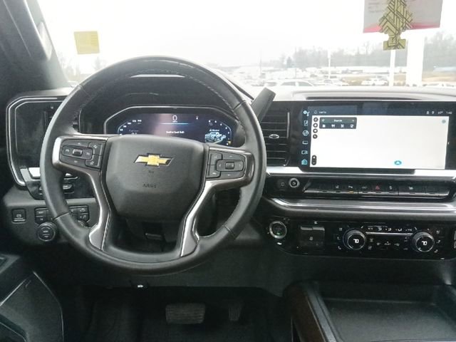 Used 2024 Chevrolet Silverado 2500 High Country w/ High Country Premium Package AWD/4WD image 27