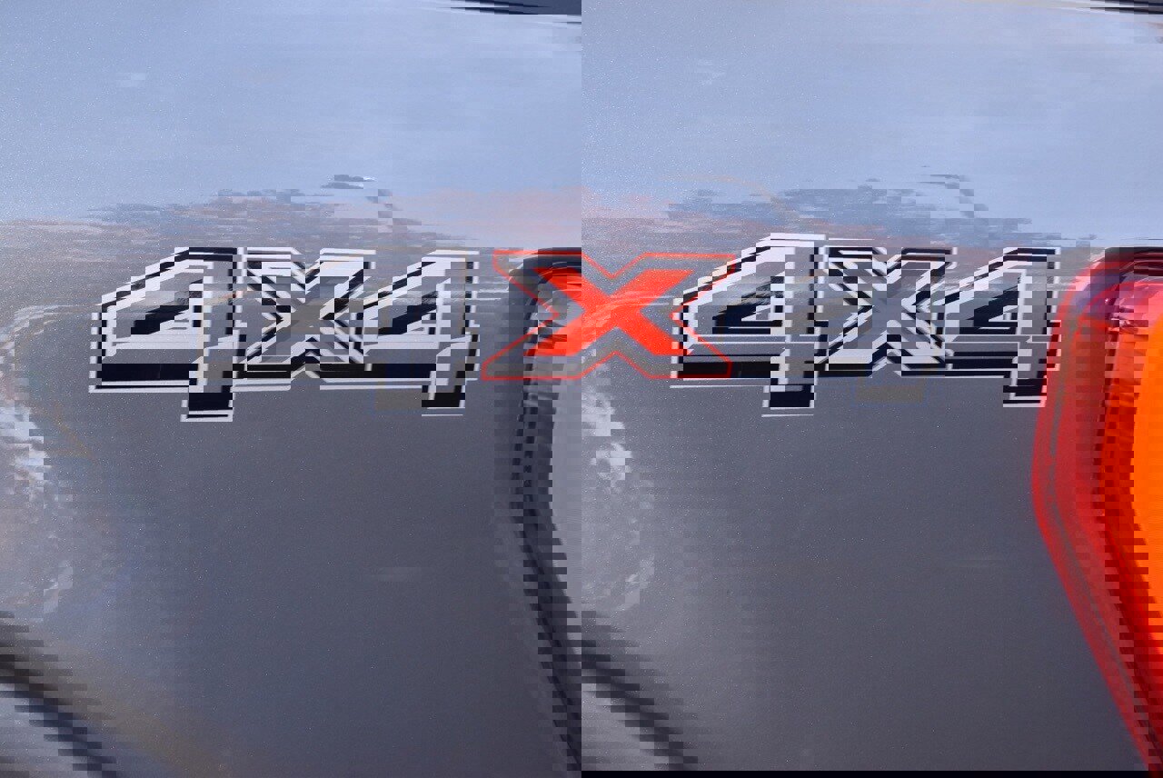 Certified 2022 Ford F150 Platinum w/ Equipment Group 701A High image 45