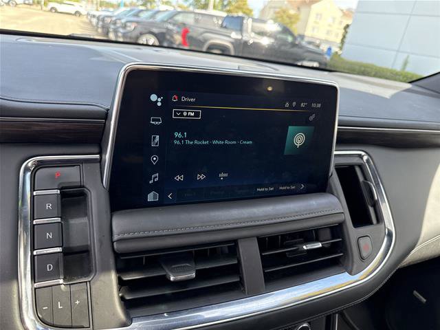Used 2024 Chevrolet Tahoe Z71 w/ Luxury Package AWD/4WD image 9