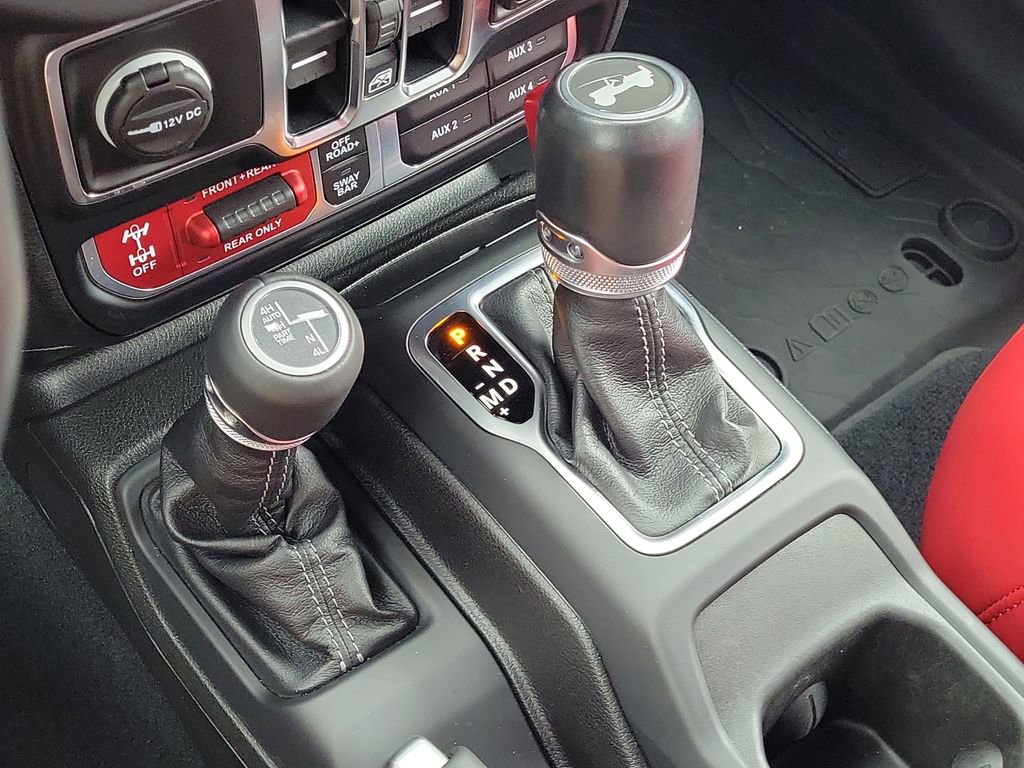 Used 2024 Jeep Wrangler Unlimited Rubicon 392 AWD/4WD image 30