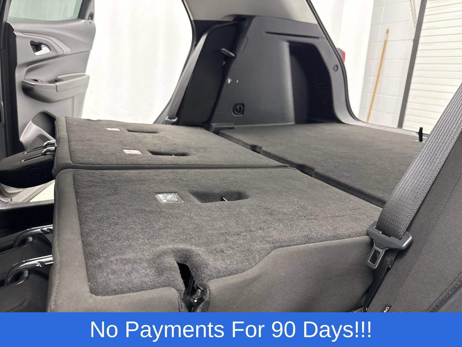 Used 2025 Chevrolet TrailBlazer LT AWD/4WD image 38