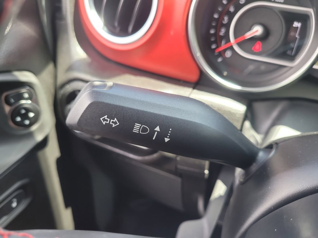 Used 2022 Jeep Wrangler Rubicon AWD/4WD image 28
