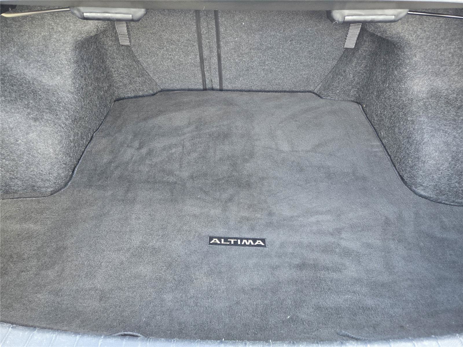 Used 2019 Nissan Altima 2.5 SL FWD image 31
