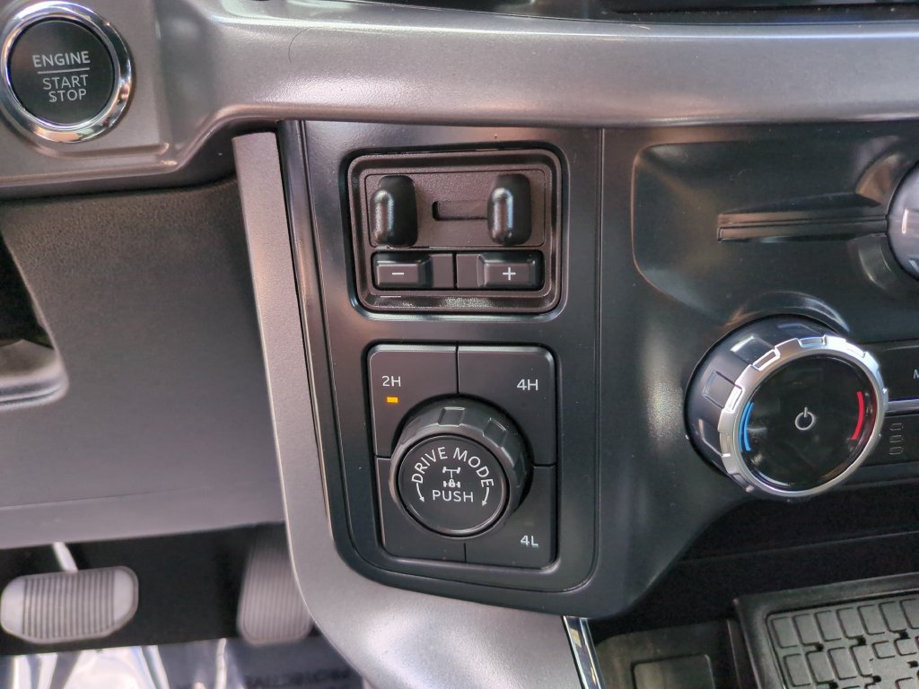 Certified 2025 Ford F150 XLT w/ Equipment Group 302A MID AWD/4WD image 28
