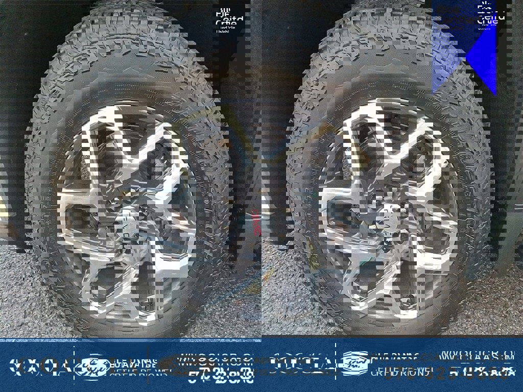 Used 2023 GMC Sierra 1500 SLT w/ SLT Premium Plus Package image 8