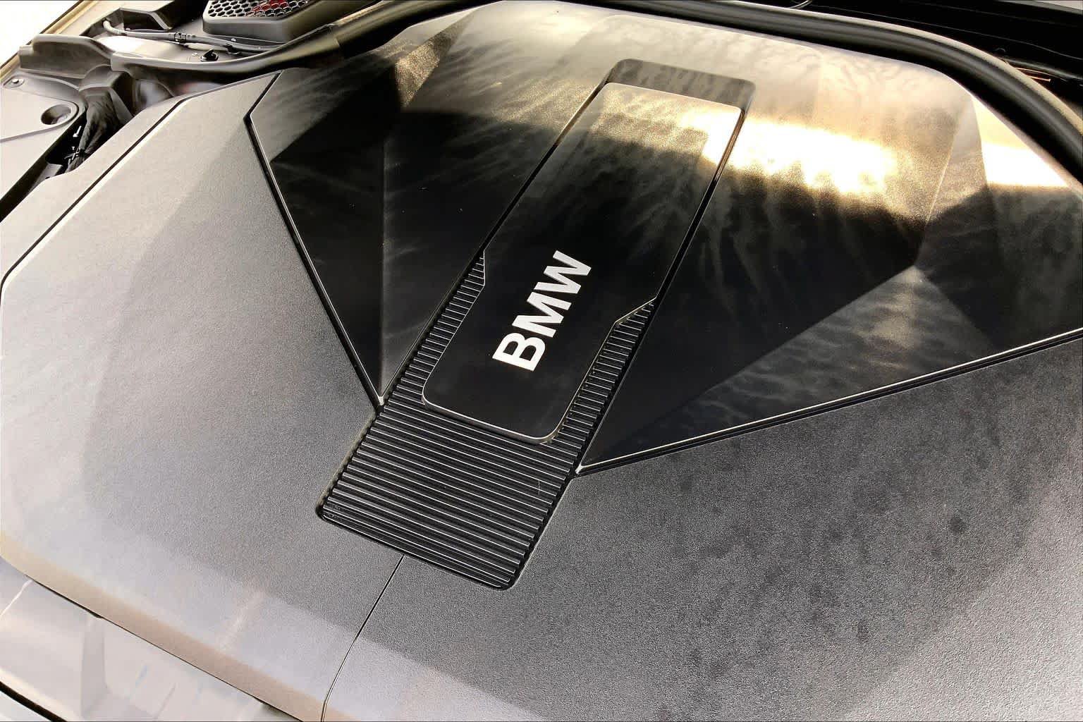 Used 2026 BMW i5 eDrive40 w/ M Sport Package AWD/4WD image 31