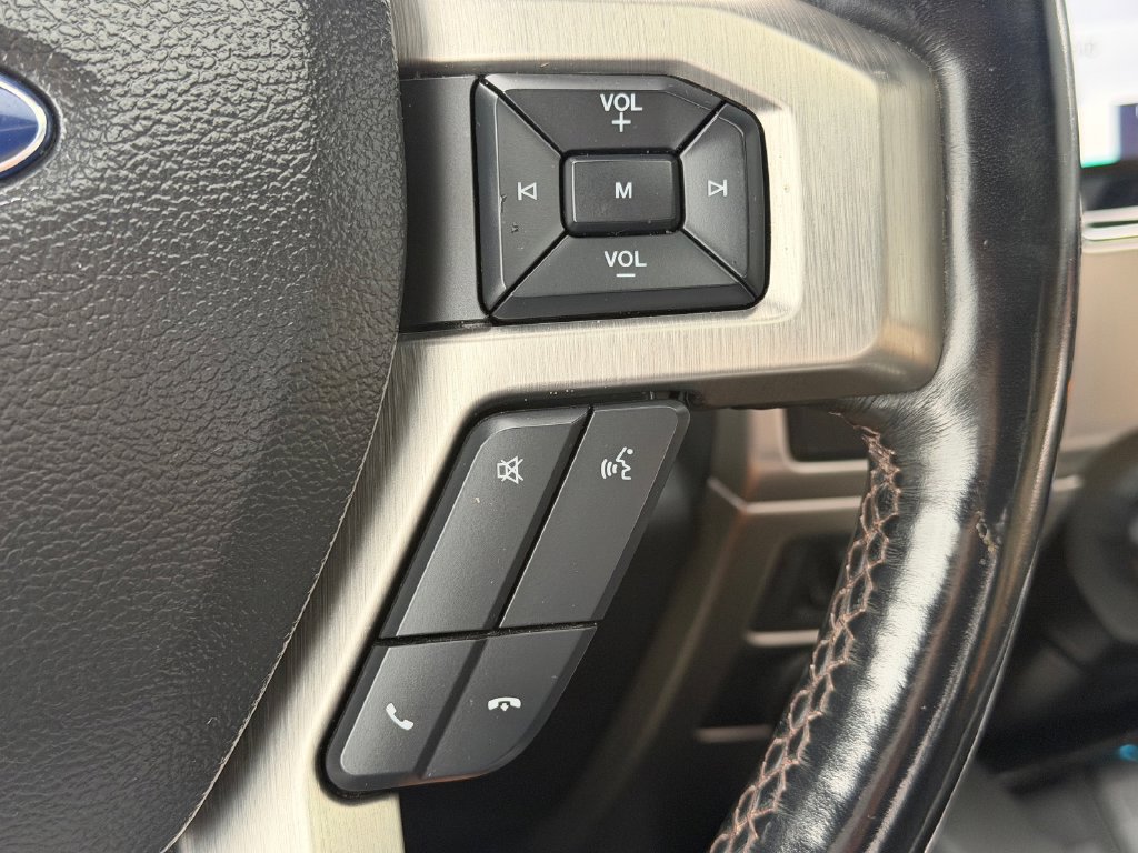 Certified 2022 Ford F450 Platinum w/ FX4 Off-Road Package AWD/4WD image 32