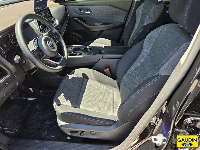 Used 2021 Nissan Rogue SV FWD image 11