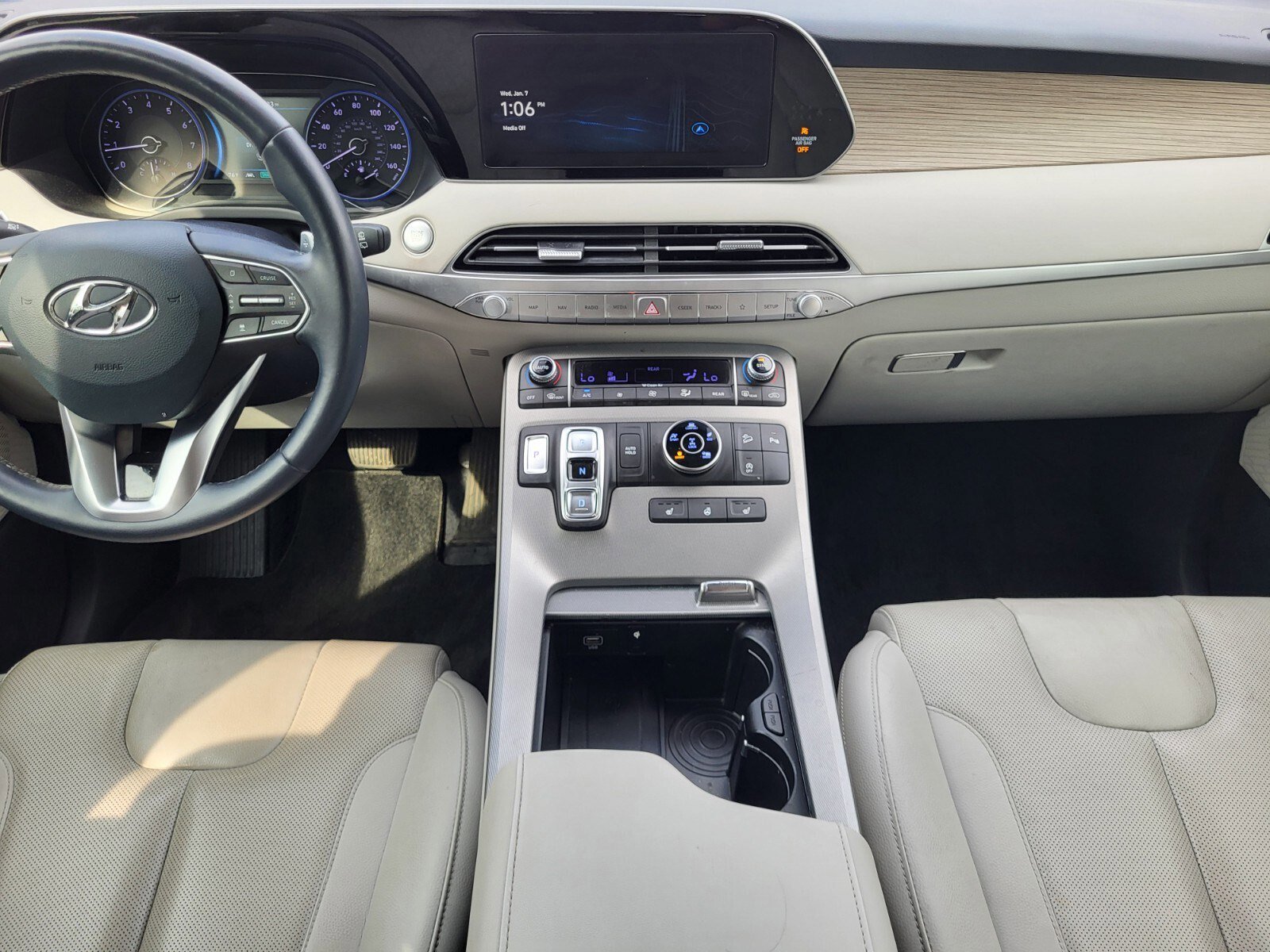 Used 2022 Hyundai Palisade SEL w/ 8P Bench Seat Package image 16