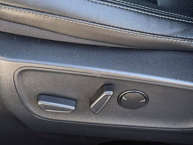 Certified 2022 Ford Escape SEL image 7