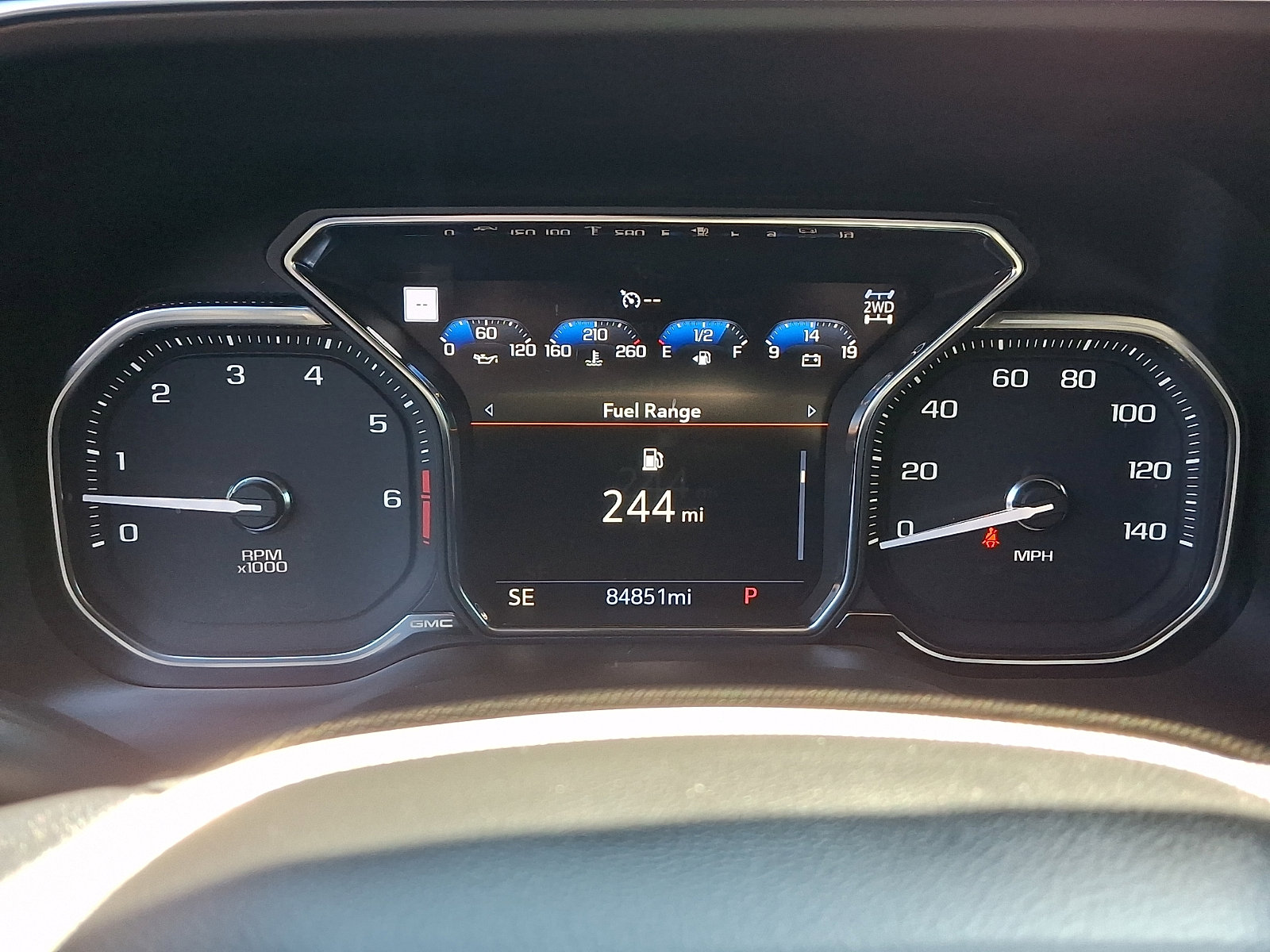 Used 2021 GMC Yukon Denali image 25