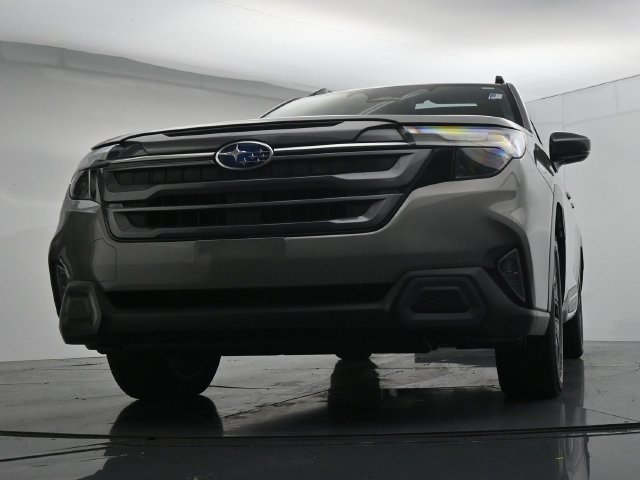 Used 2025 Subaru Forester Limited w/ Popular Package #1 AWD/4WD image 35