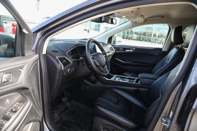 Certified 2022 Ford Edge Titanium image 19
