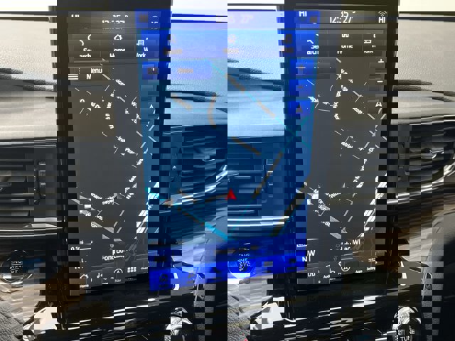 Certified 2023 Ford Explorer Limited w/ Limited Technology Package image 4