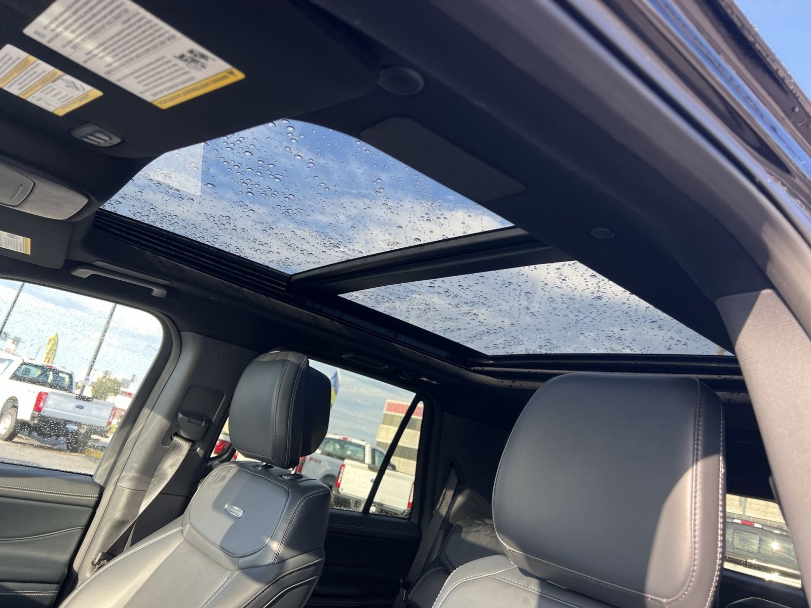 Certified 2026 Ford Expedition Platinum w/ Stealth Performance Package AWD/4WD image 24
