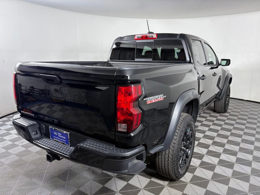 Used 2024 Chevrolet Colorado Trail Boss image 5