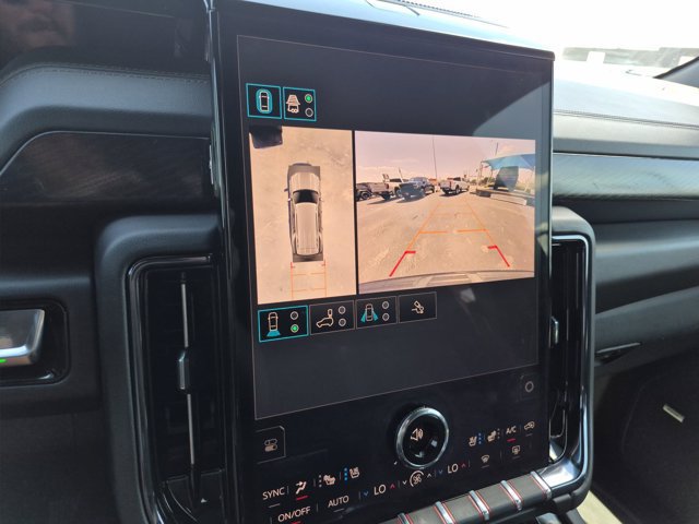 Used 2025 GMC Yukon AT4 w/ Premium Trailering Package AWD/4WD image 30