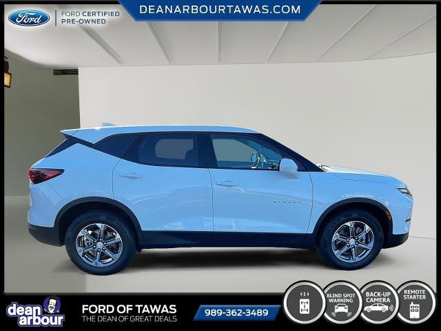Used 2023 Chevrolet Blazer LT w/ Driver Confidence Package image 2