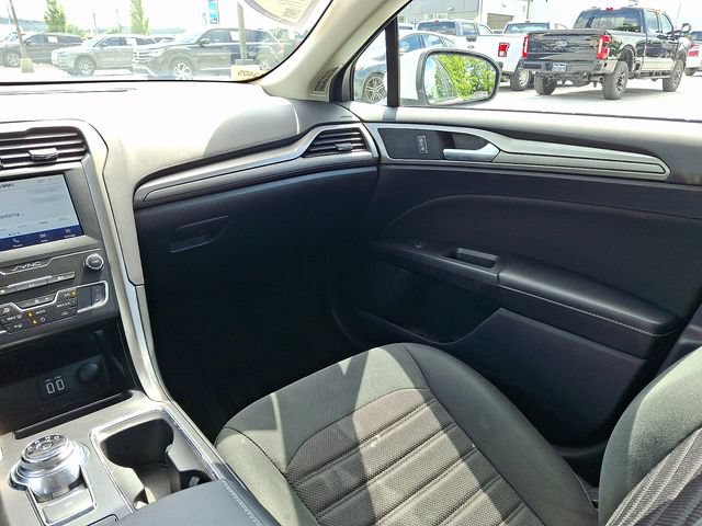 Certified 2020 Ford Fusion SE FWD image 16