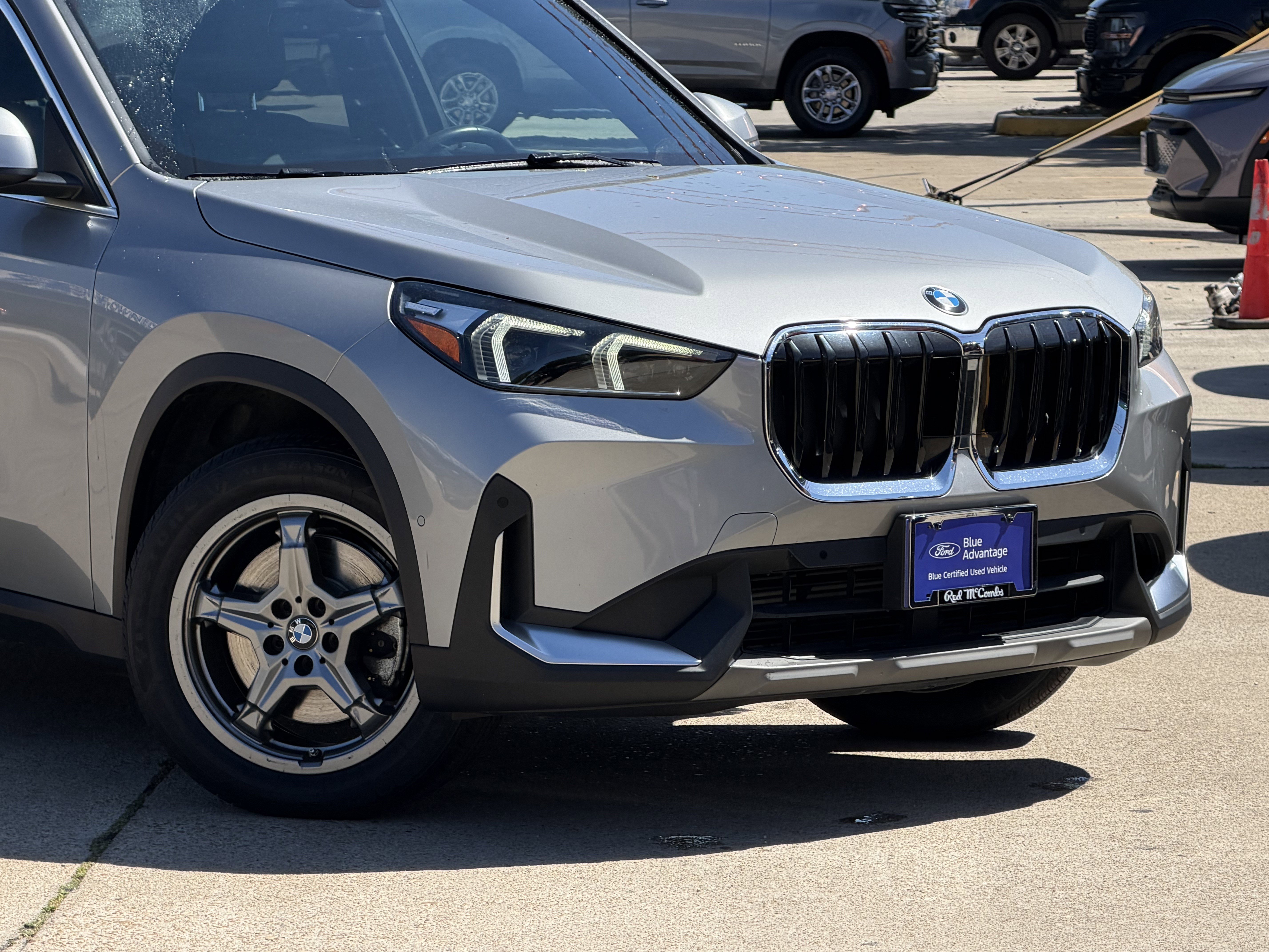 Used 2023 BMW X1 xDrive28i w/ Convenience Package AWD/4WD image 2