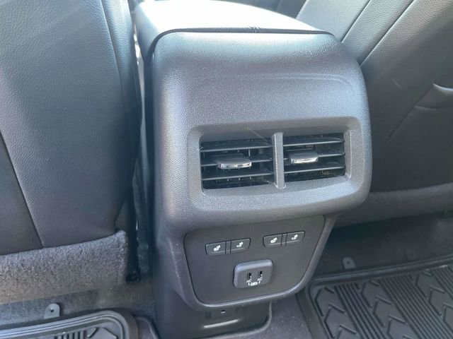 Used 2022 Chevrolet Equinox Premier FWD image 21