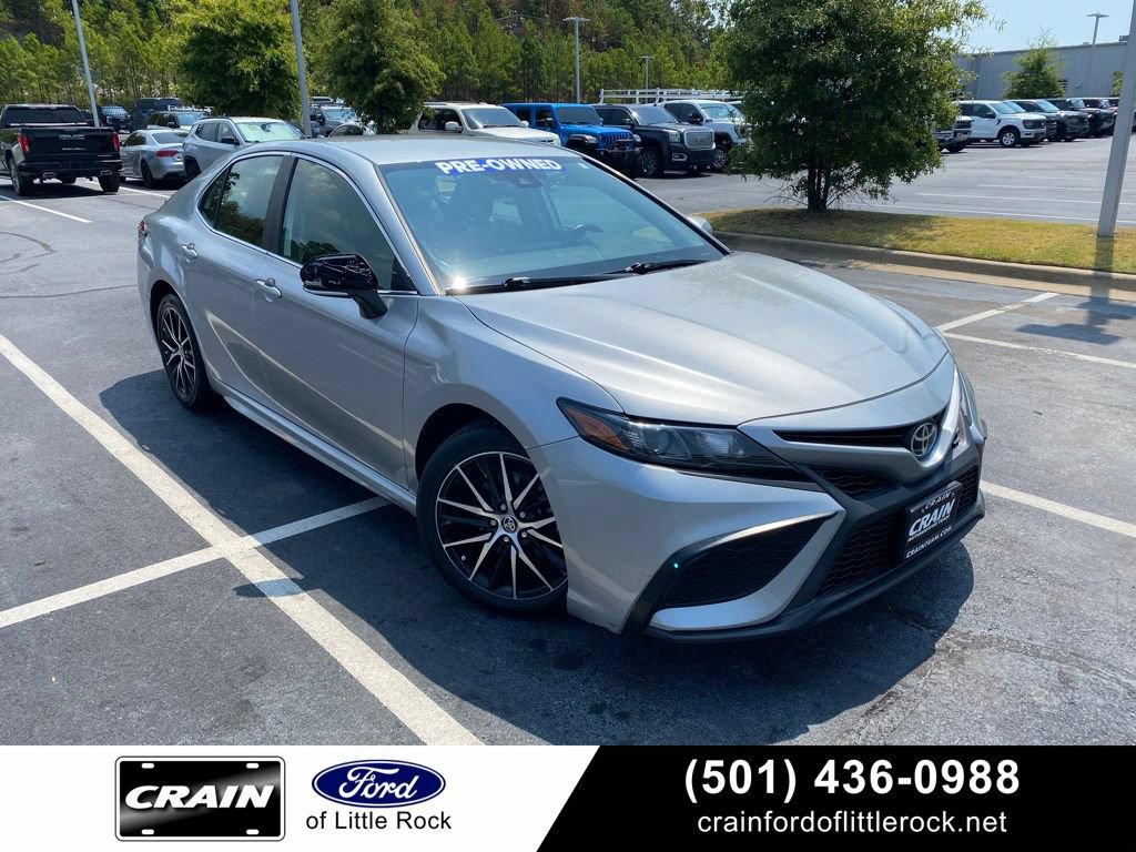 Used 2022 Toyota Camry SE