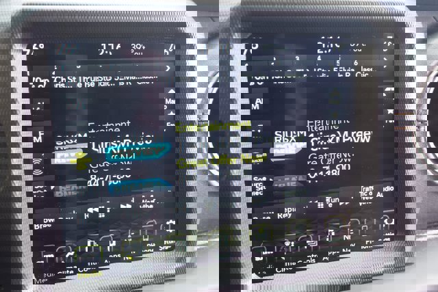 Used 2021 Jeep Gladiator Overland image 27