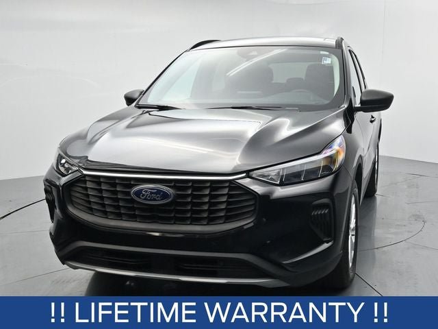 Certified 2023 Ford Escape Active AWD/4WD image 3