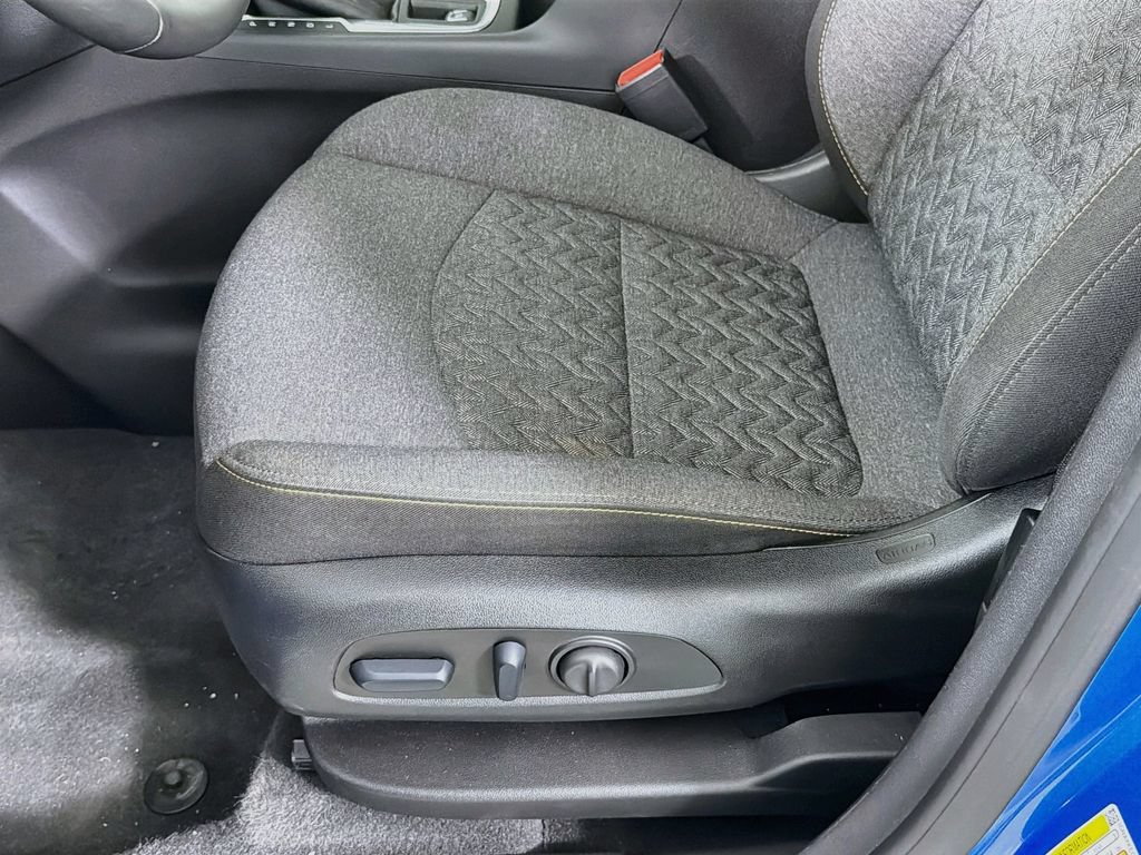 Used 2024 Chevrolet Equinox LT FWD image 22