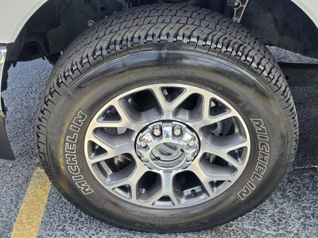 Certified 2022 Ford F250 Lariat w/ Lariat Value Package AWD/4WD image 8