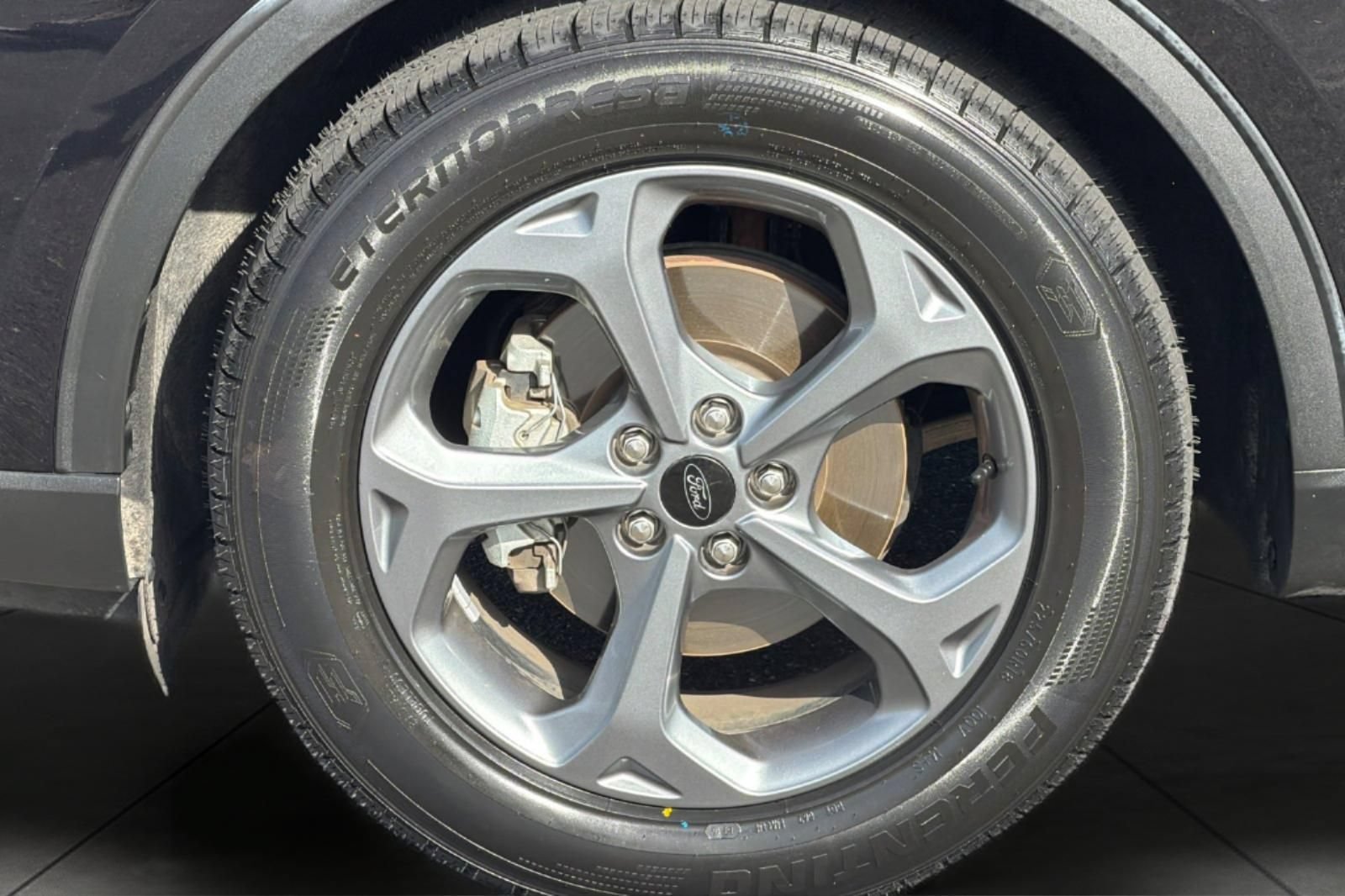 Certified 2025 Ford Escape ST-Line FWD image 13
