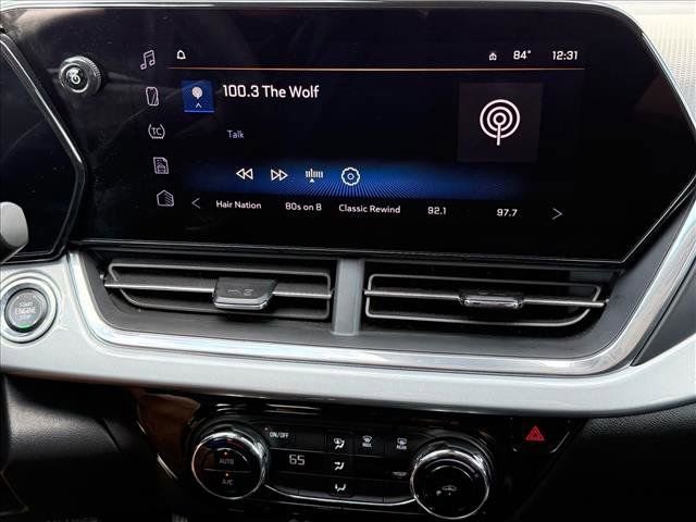 Used 2025 Chevrolet Trax LT image 21