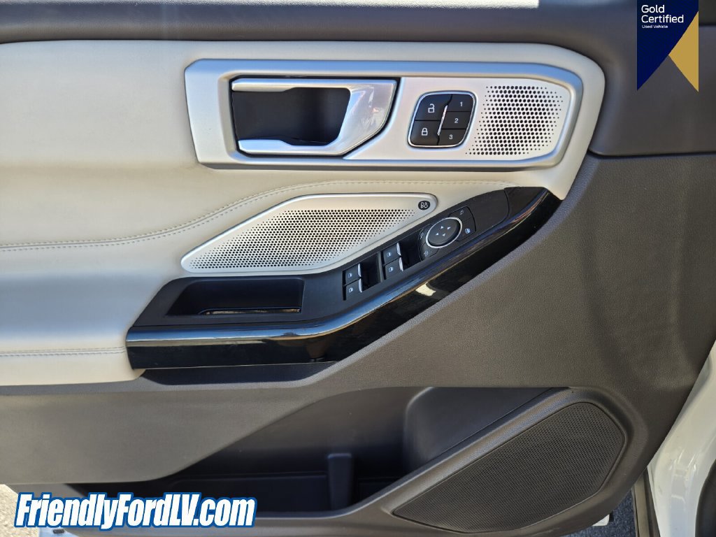 Certified 2023 Ford Explorer Platinum w/ Technology Package RWD image 19