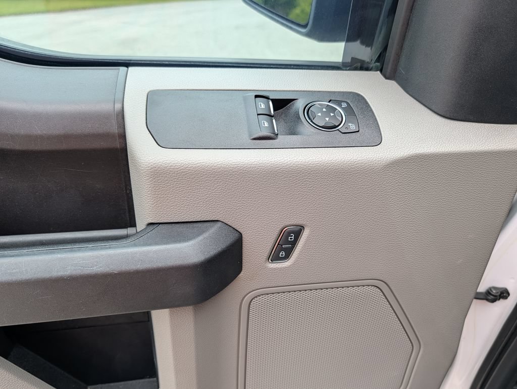 Certified 2019 Ford F150 XL w/ Equipment Group 101A Mid RWD image 18