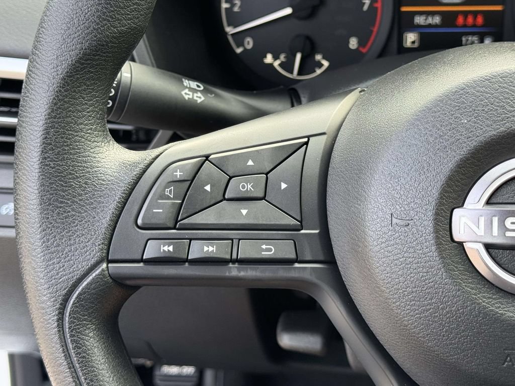 Used 2025 Nissan Altima 2.5 S FWD image 12