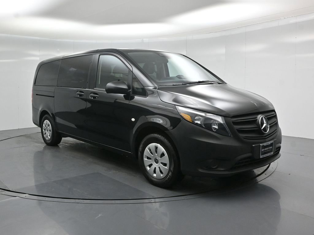 Used 2023 Mercedes-Benz Metris Passenger image 6
