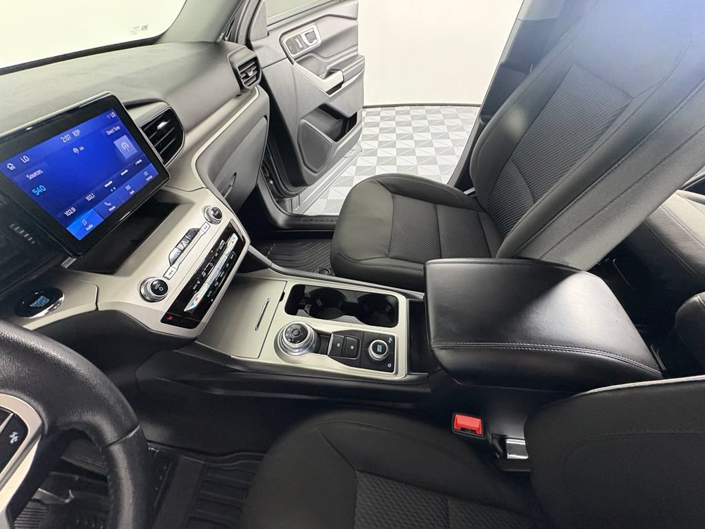 Certified 2022 Ford Explorer XLT AWD/4WD image 24
