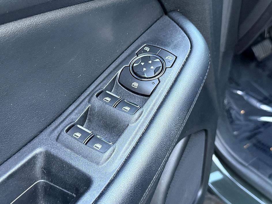 Certified 2022 Ford Edge SEL image 13