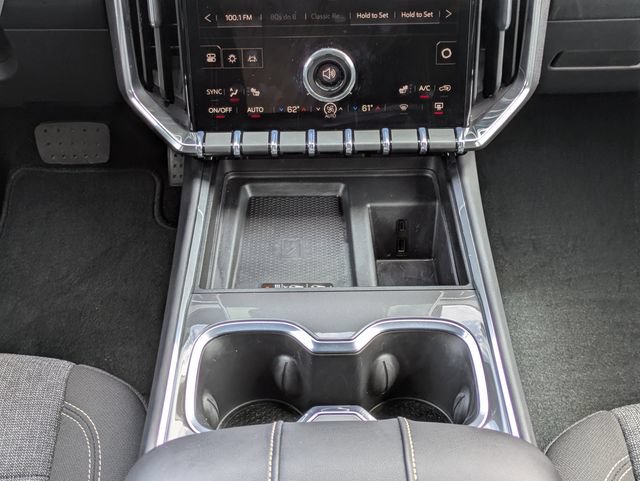 Used 2026 GMC Acadia Elevation w/ Black Edition FWD image 18