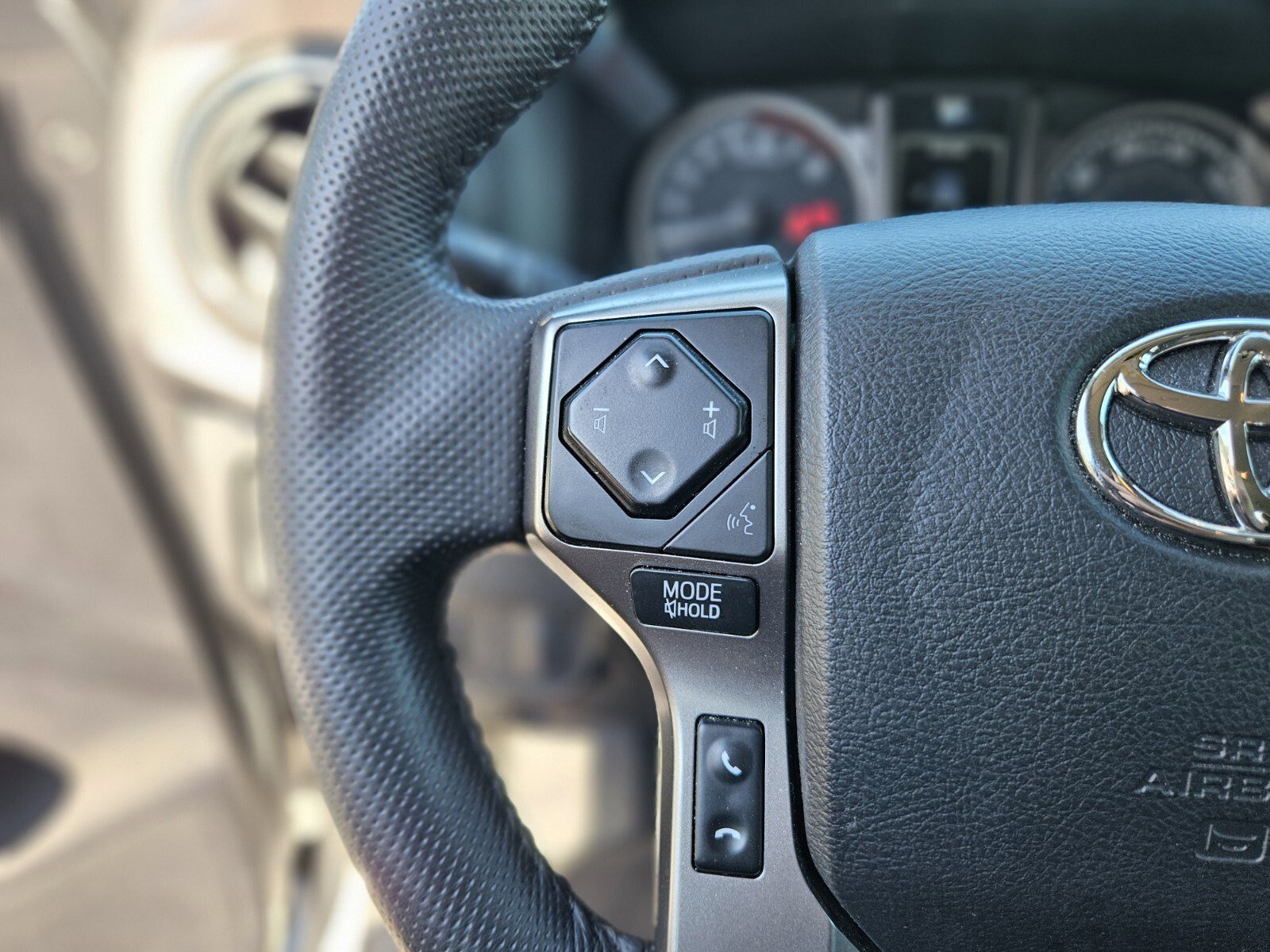 Used 2023 Toyota Tacoma SR5 image 23