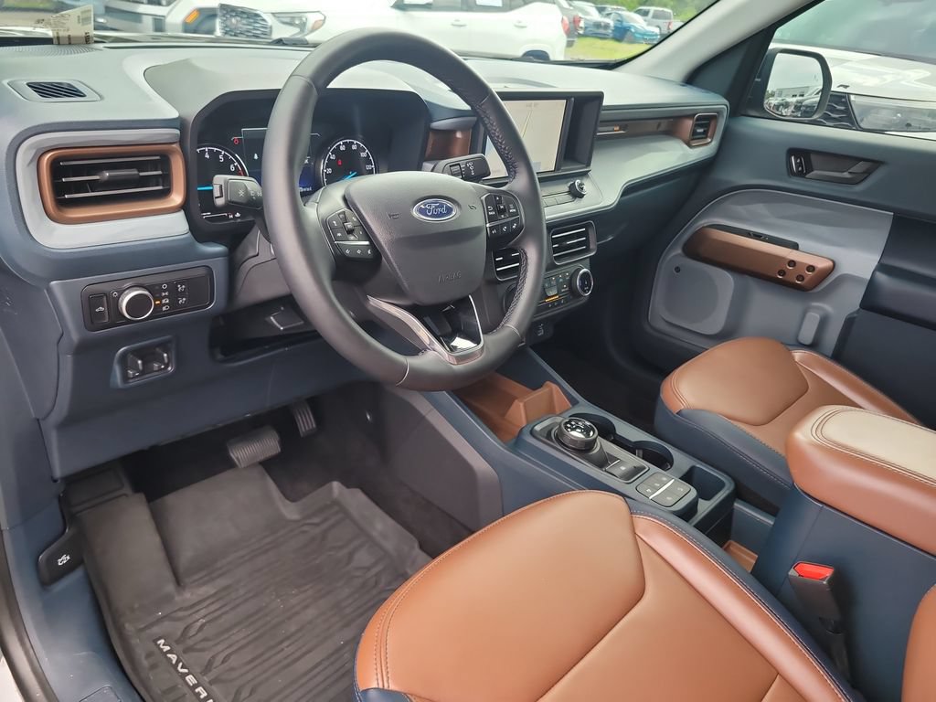 Certified 2024 Ford Maverick Lariat w/ FX4 Off-Road Package AWD/4WD image 14