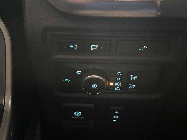 Certified 2023 Ford F150 Lariat w/ Equipment Group 502A High image 17