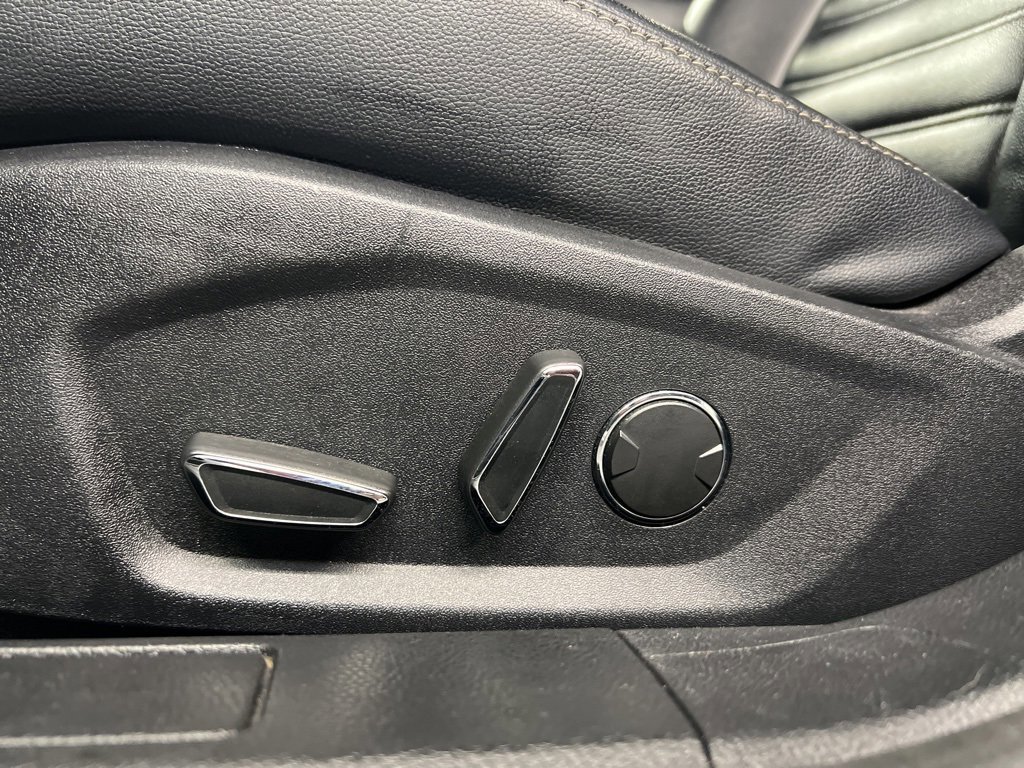 Certified 2020 Ford Fusion SEL image 28